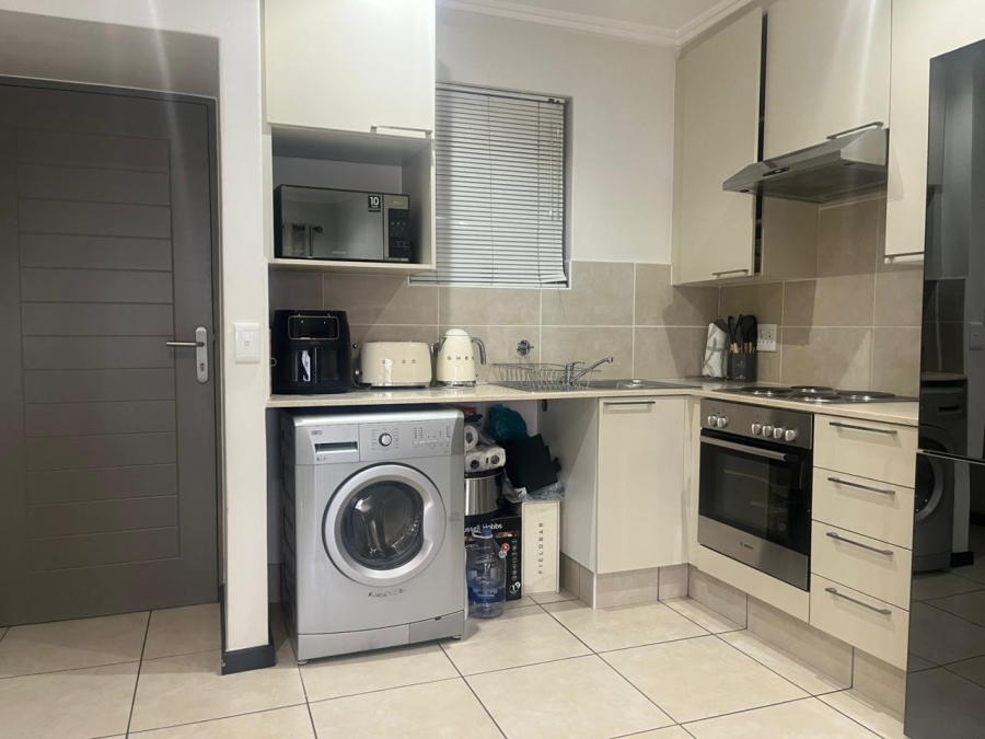To Let 1 Bedroom Property for Rent in Barbeque Downs Gauteng