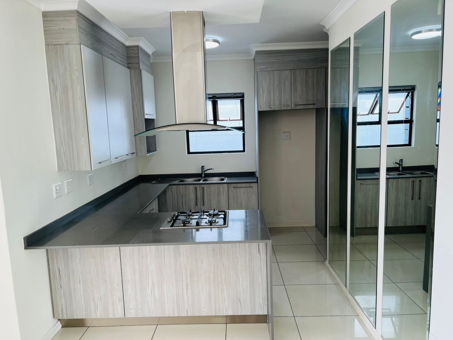 3 Bedroom Property for Sale in Erand Gardens Gauteng