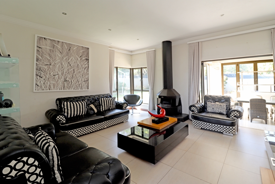 4 Bedroom Property for Sale in Blue Valley Golf Estate Gauteng