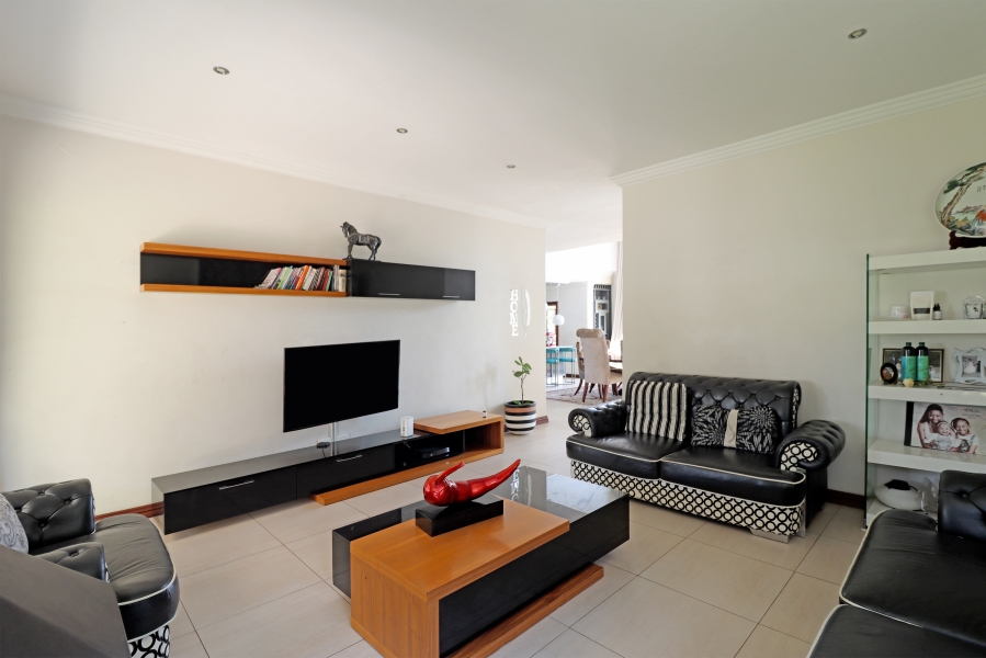 4 Bedroom Property for Sale in Blue Valley Golf Estate Gauteng