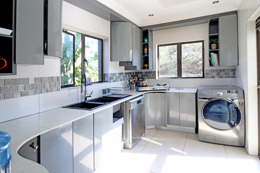4 Bedroom Property for Sale in Blue Valley Golf Estate Gauteng