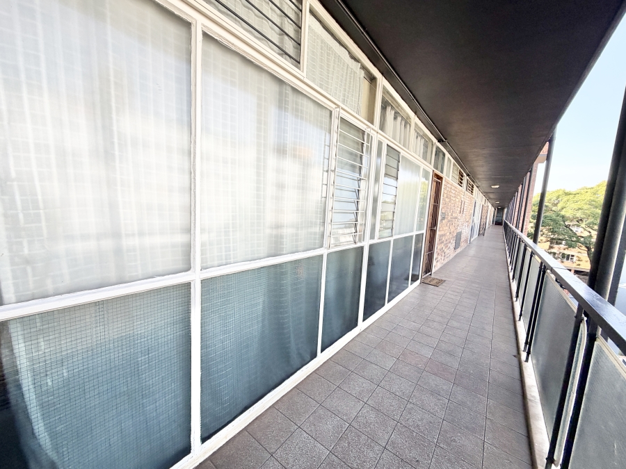 2 Bedroom Property for Sale in Muckleneuk Gauteng