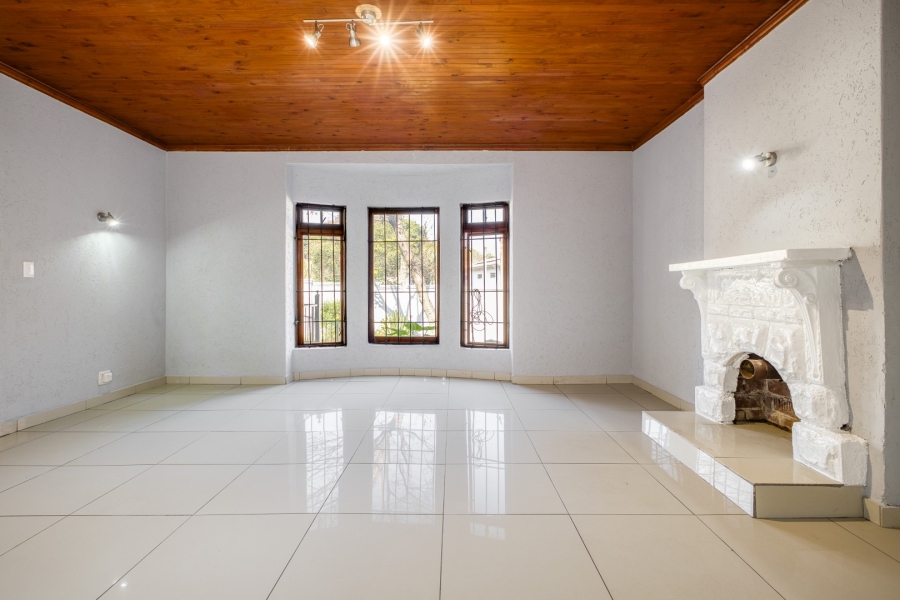 6 Bedroom Property for Sale in Parktown Gauteng