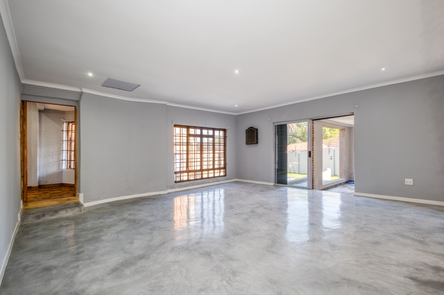 6 Bedroom Property for Sale in Parktown Gauteng