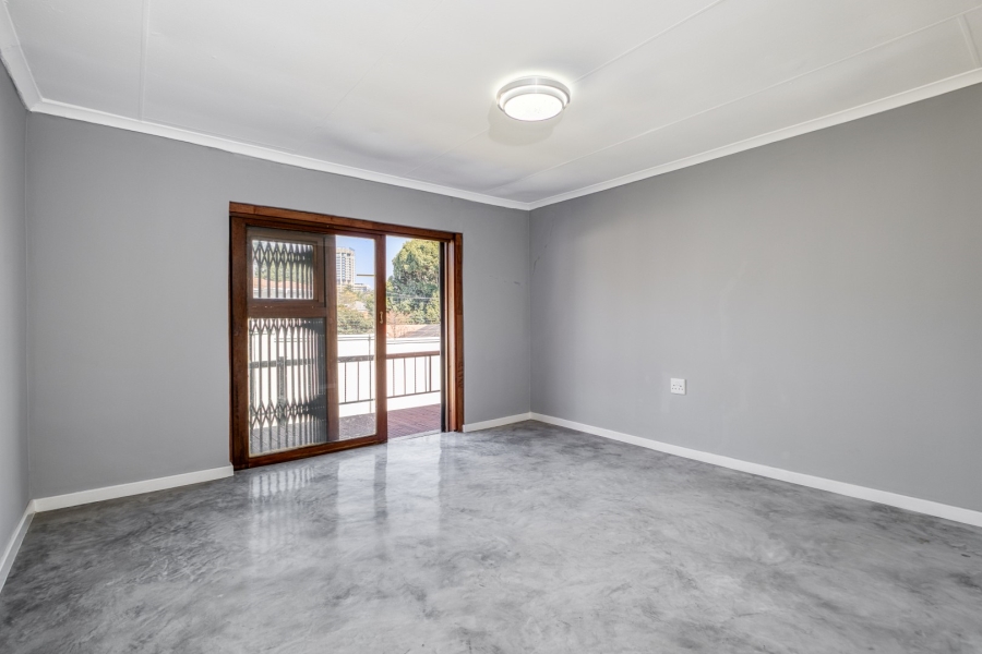 6 Bedroom Property for Sale in Parktown Gauteng