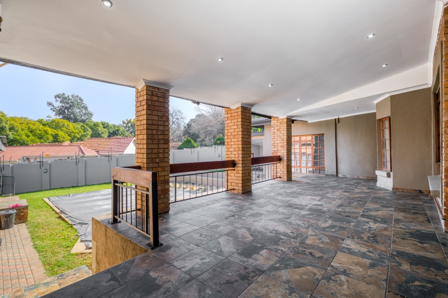 6 Bedroom Property for Sale in Parktown Gauteng