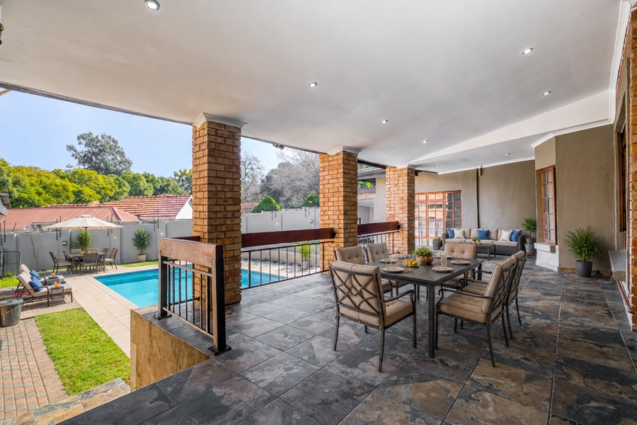6 Bedroom Property for Sale in Parktown Gauteng