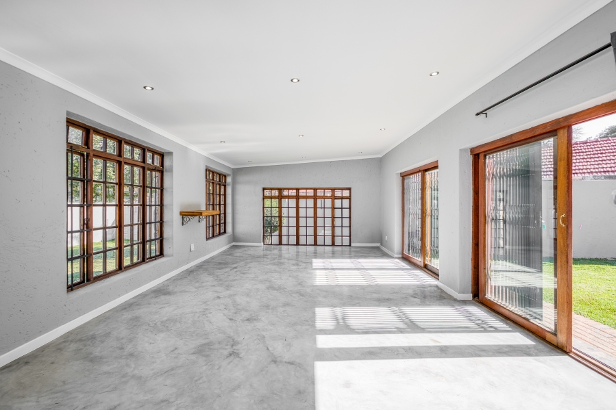 6 Bedroom Property for Sale in Parktown Gauteng