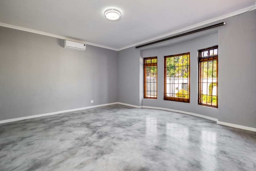 6 Bedroom Property for Sale in Parktown Gauteng