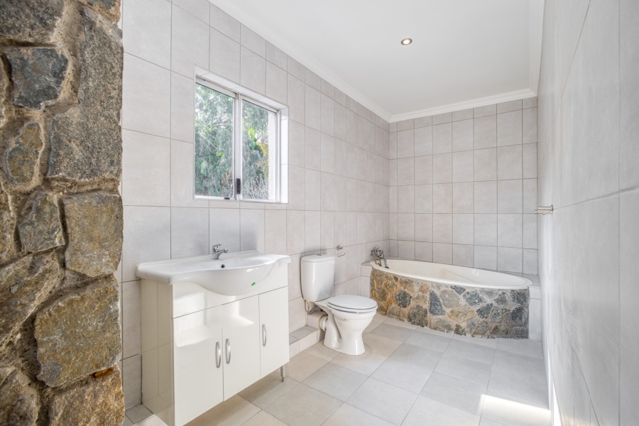 6 Bedroom Property for Sale in Parktown Gauteng
