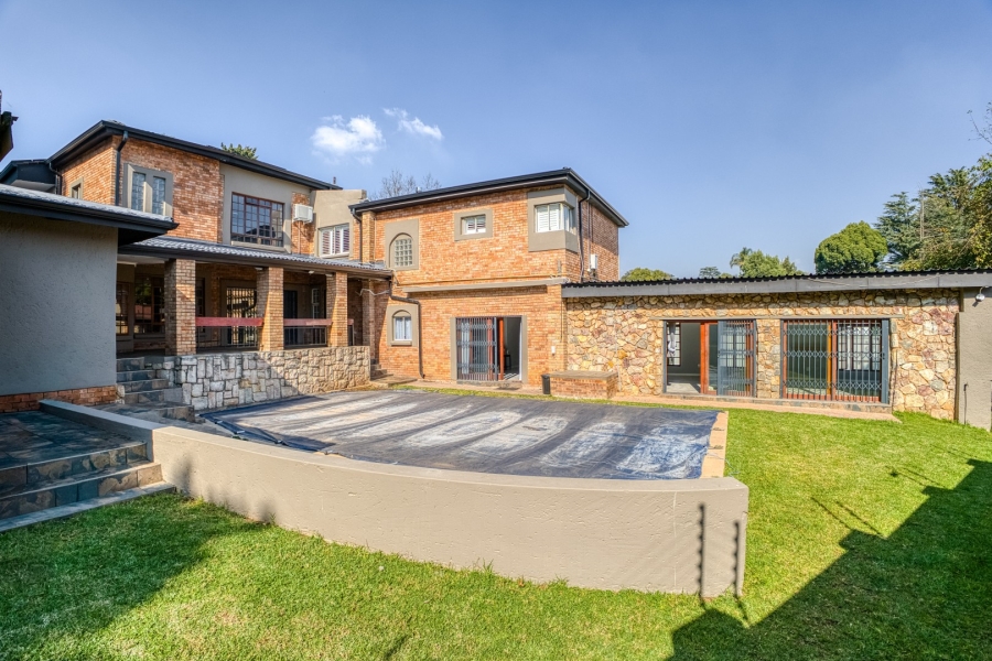 6 Bedroom Property for Sale in Parktown Gauteng
