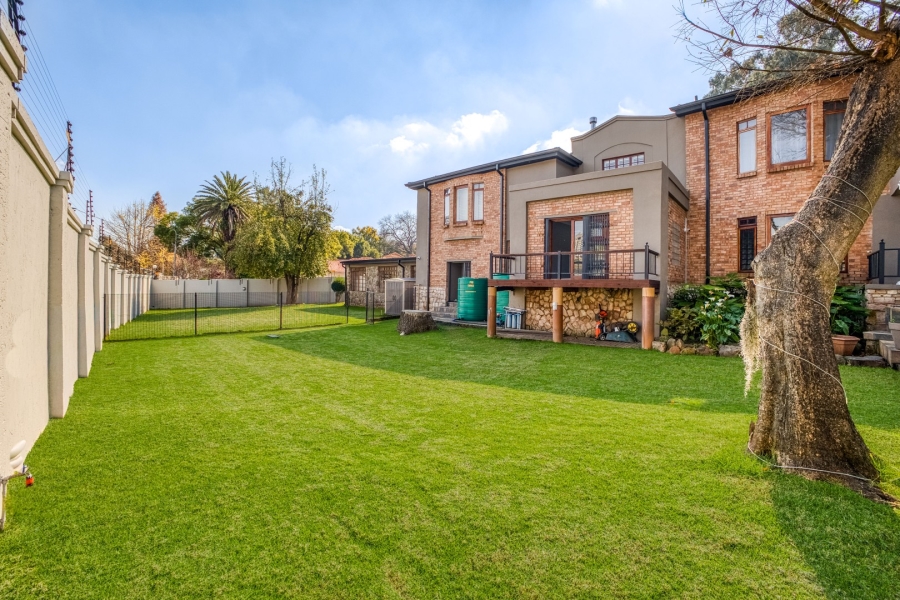 6 Bedroom Property for Sale in Parktown Gauteng