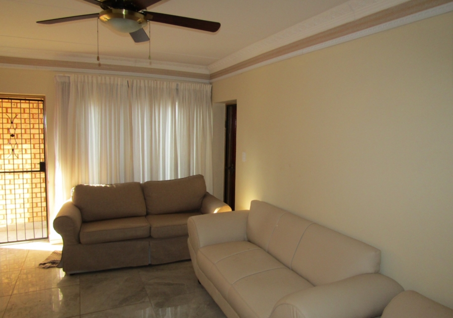2 Bedroom Property for Sale in Groblerpark Gauteng