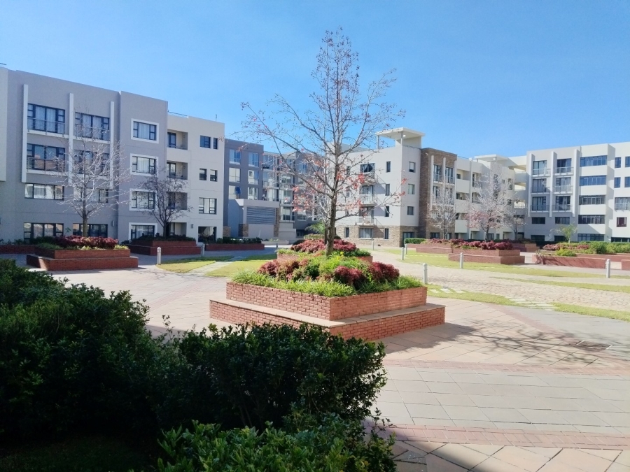 To Let 2 Bedroom Property for Rent in Bedford Gardens Gauteng