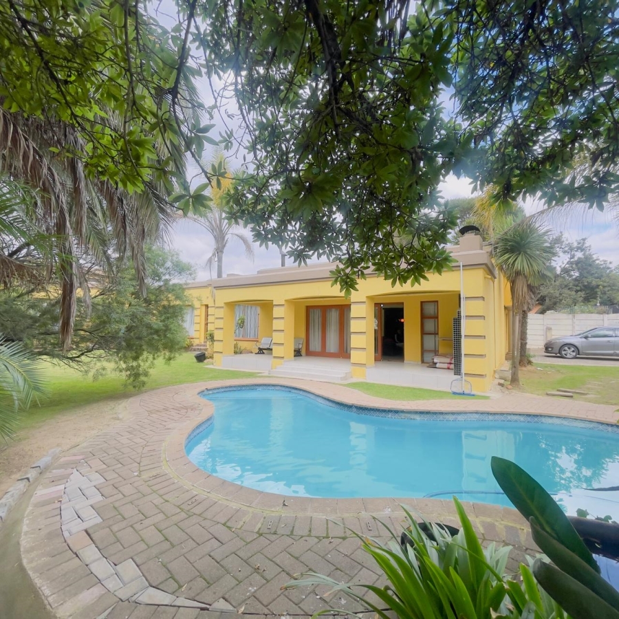 4 Bedroom Property for Sale in Norkem Park Gauteng
