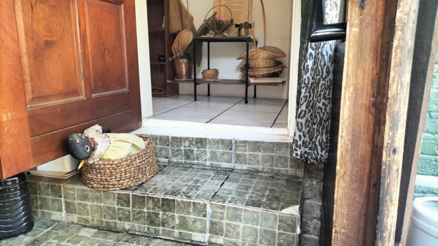 8 Bedroom Property for Sale in Greenhills Gauteng