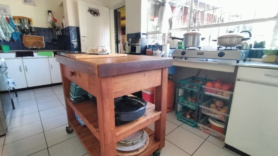 8 Bedroom Property for Sale in Greenhills Gauteng