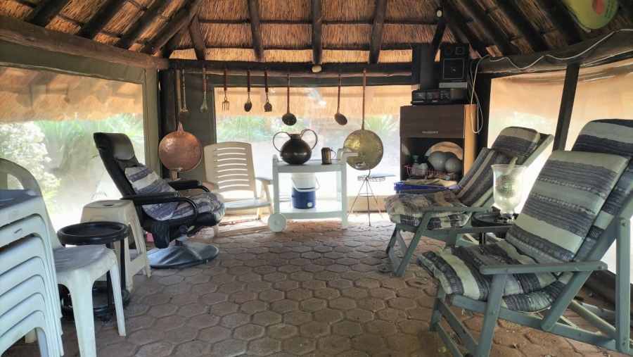 8 Bedroom Property for Sale in Greenhills Gauteng