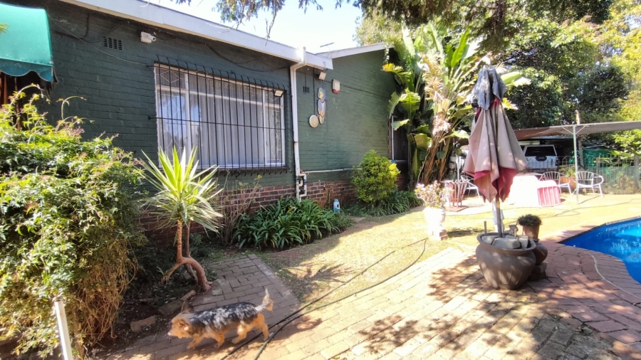 8 Bedroom Property for Sale in Greenhills Gauteng