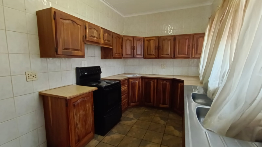 3 Bedroom Property for Sale in Helikonpark Gauteng