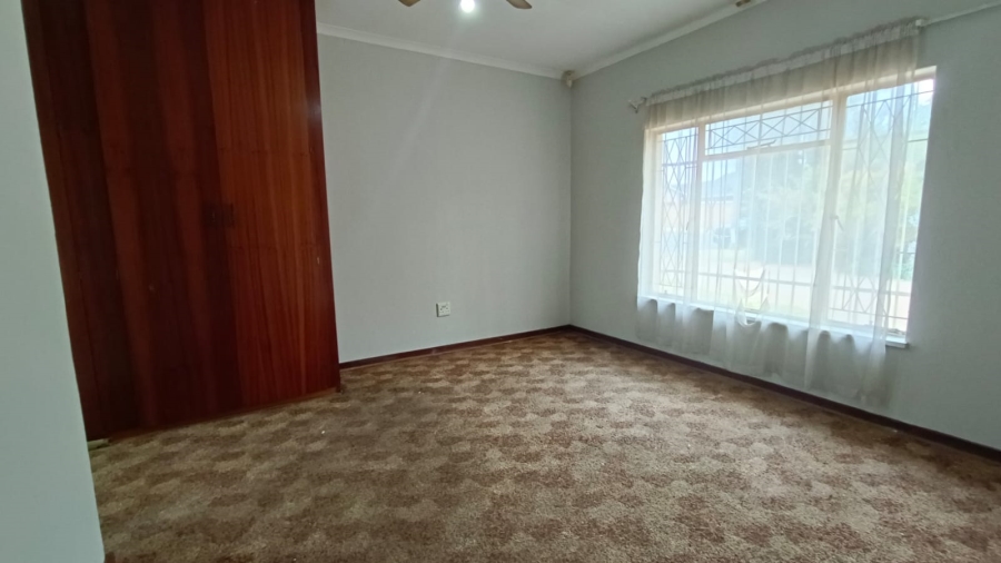 3 Bedroom Property for Sale in Helikonpark Gauteng