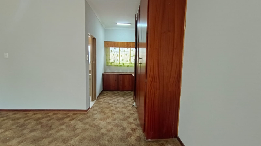 3 Bedroom Property for Sale in Helikonpark Gauteng