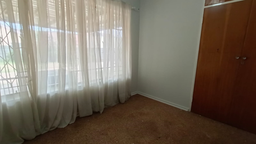 3 Bedroom Property for Sale in Helikonpark Gauteng