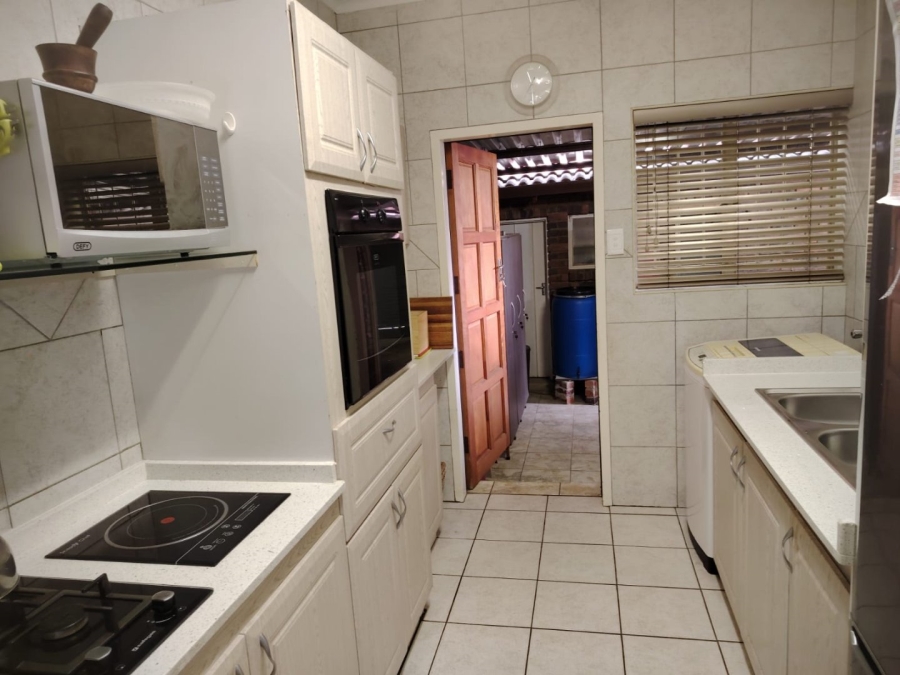 3 Bedroom Property for Sale in Greenhills Gauteng