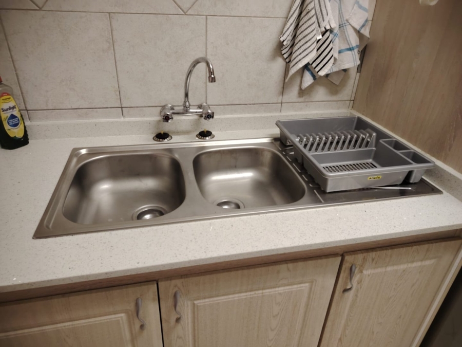 3 Bedroom Property for Sale in Greenhills Gauteng
