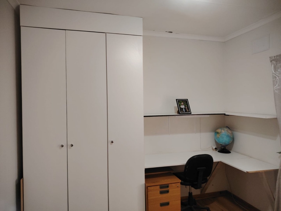 3 Bedroom Property for Sale in Greenhills Gauteng