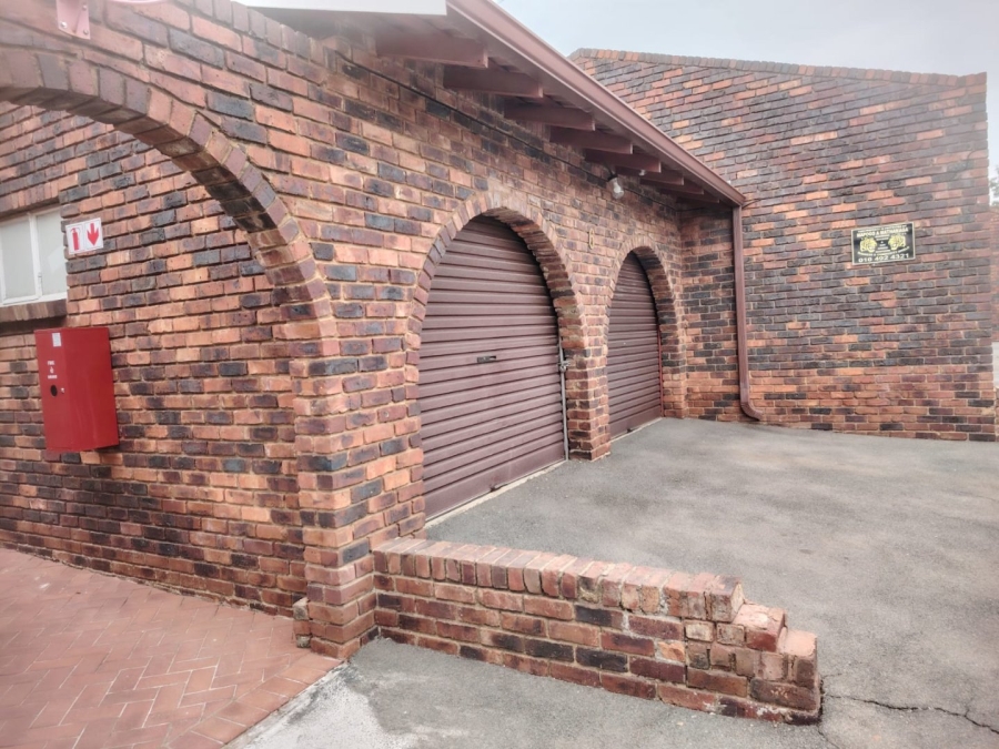 3 Bedroom Property for Sale in Greenhills Gauteng