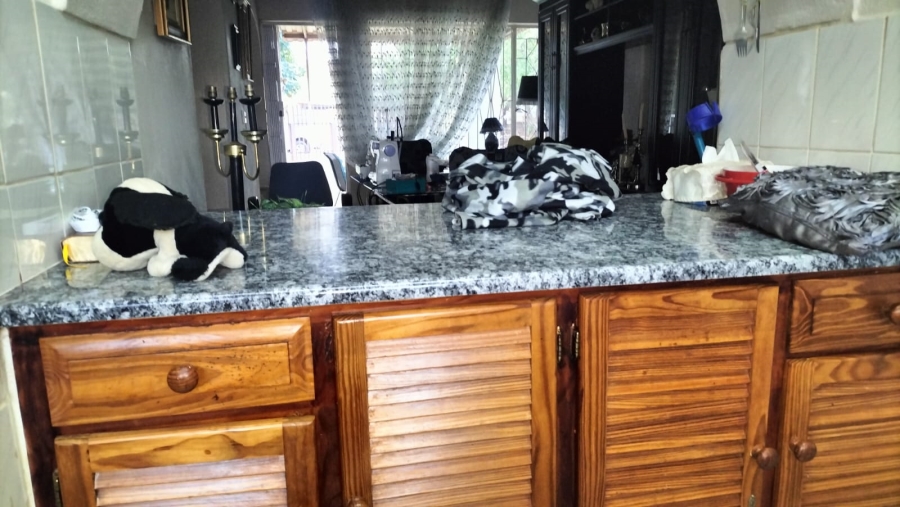 3 Bedroom Property for Sale in Helikonpark Gauteng