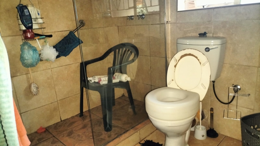 3 Bedroom Property for Sale in Helikonpark Gauteng
