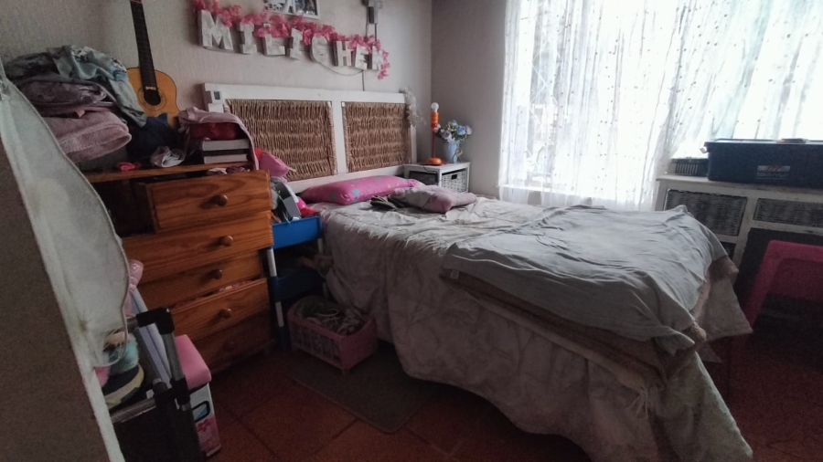 3 Bedroom Property for Sale in Helikonpark Gauteng