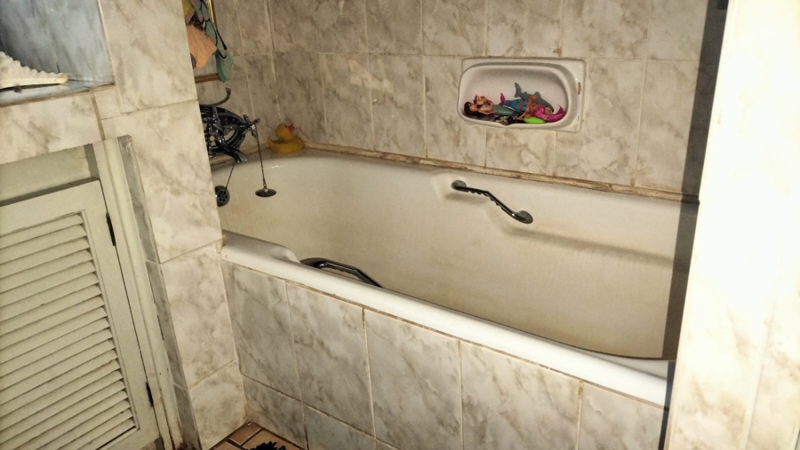 3 Bedroom Property for Sale in Helikonpark Gauteng