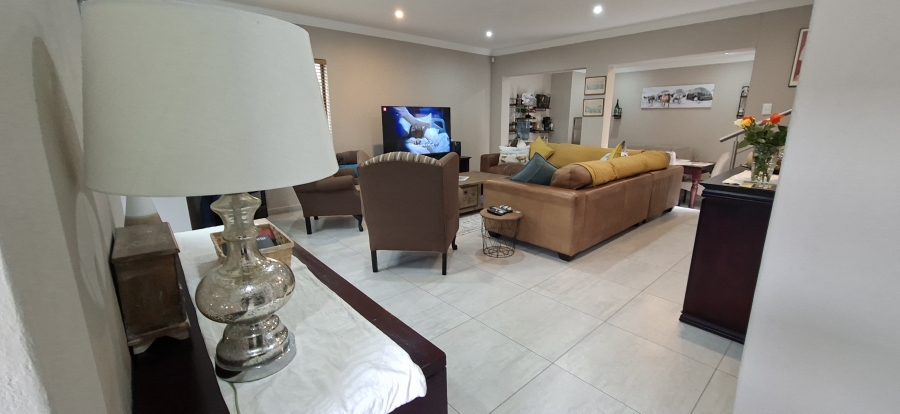 3 Bedroom Property for Sale in Monument Gauteng
