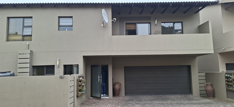 3 Bedroom Property for Sale in Monument Gauteng