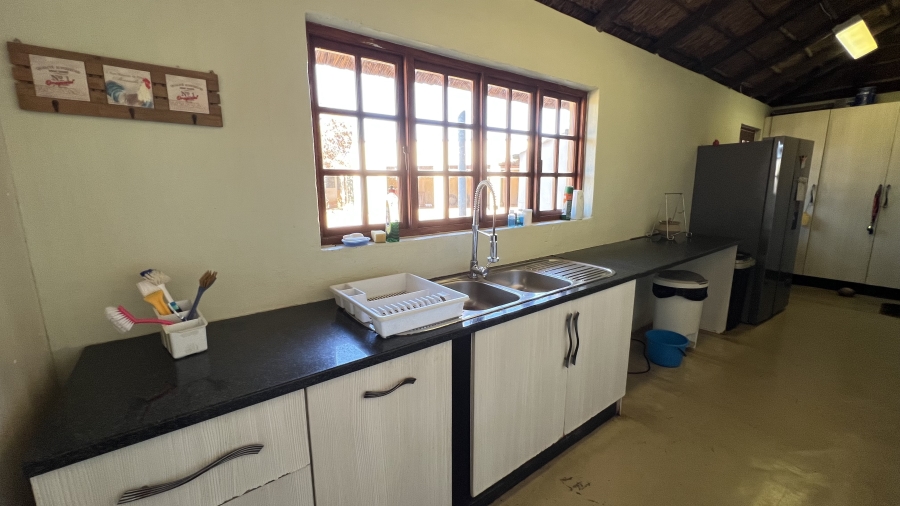 4 Bedroom Property for Sale in Tarlton Gauteng