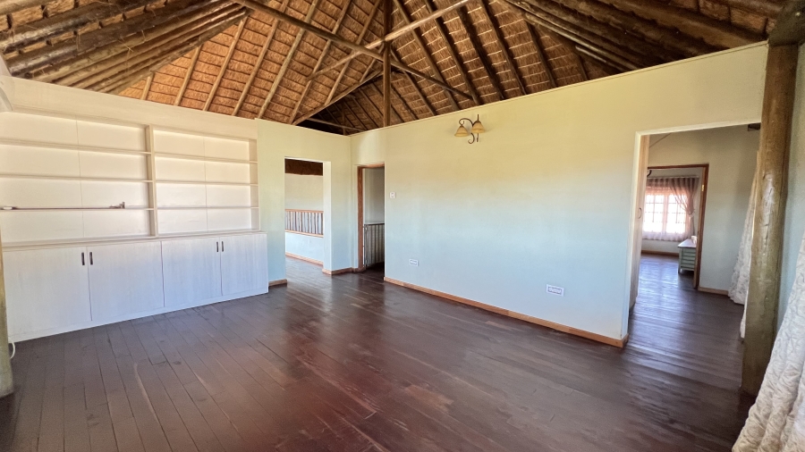 4 Bedroom Property for Sale in Tarlton Gauteng