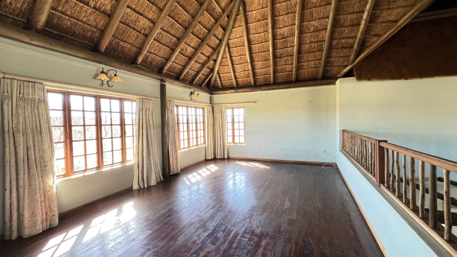 4 Bedroom Property for Sale in Tarlton Gauteng