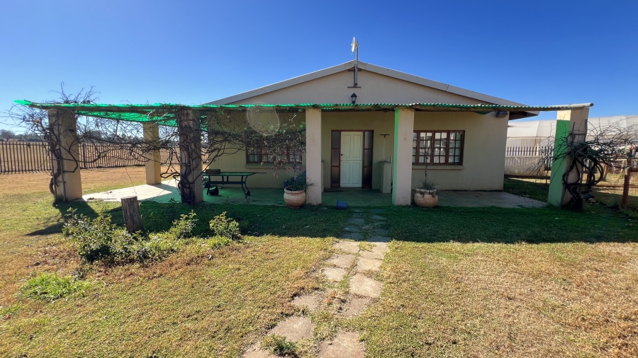 4 Bedroom Property for Sale in Tarlton Gauteng