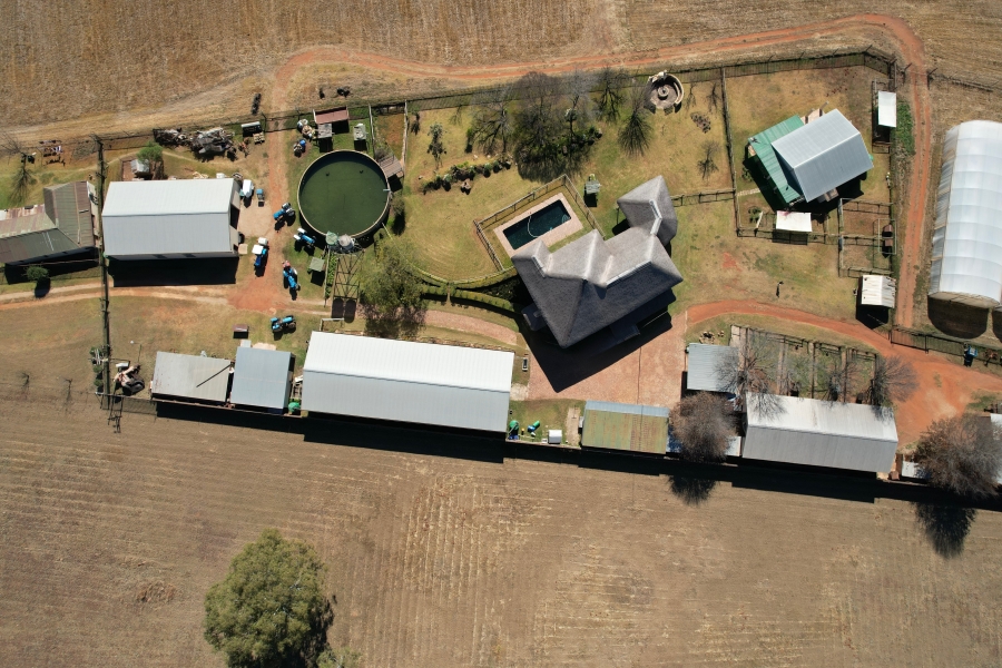 4 Bedroom Property for Sale in Tarlton Gauteng