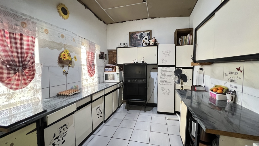 2 Bedroom Property for Sale in Rikasrus A H Gauteng