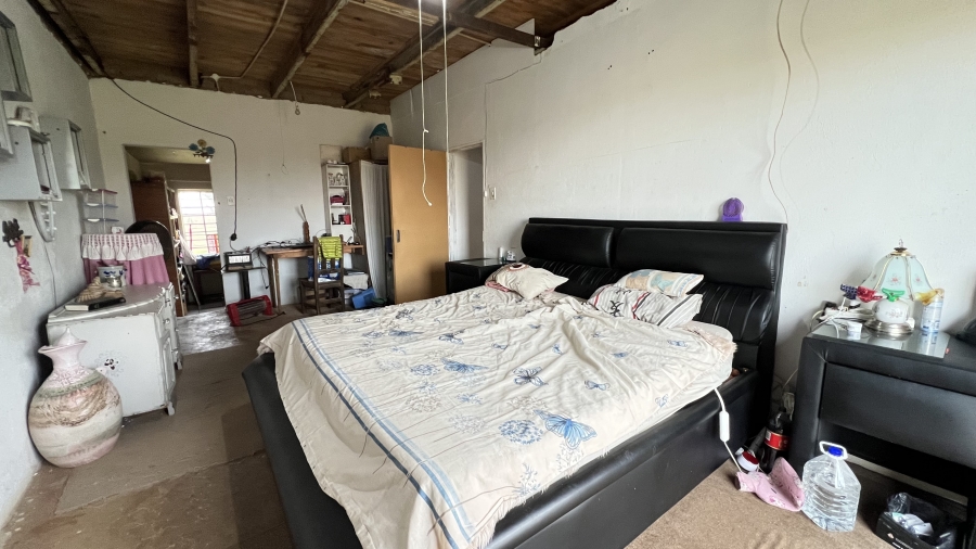 2 Bedroom Property for Sale in Rikasrus A H Gauteng