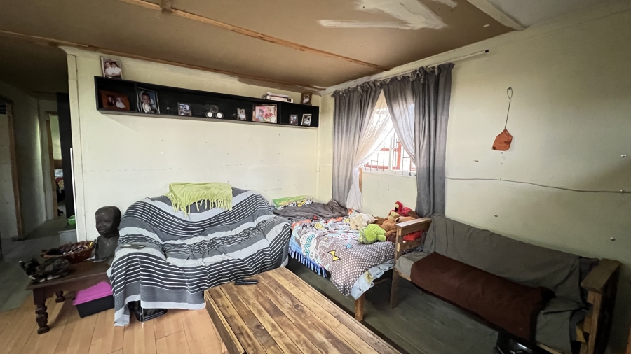 2 Bedroom Property for Sale in Rikasrus A H Gauteng