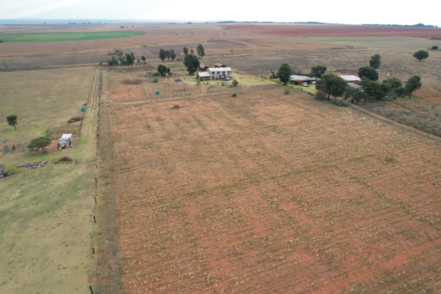 2 Bedroom Property for Sale in Rikasrus A H Gauteng