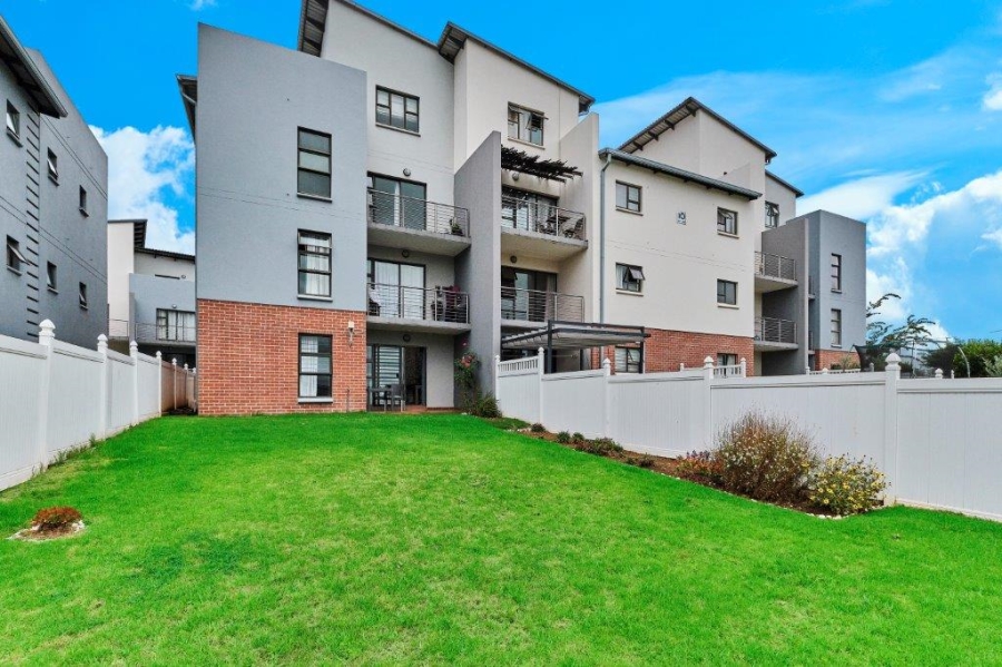 2 Bedroom Property for Sale in Sunninghill Gauteng