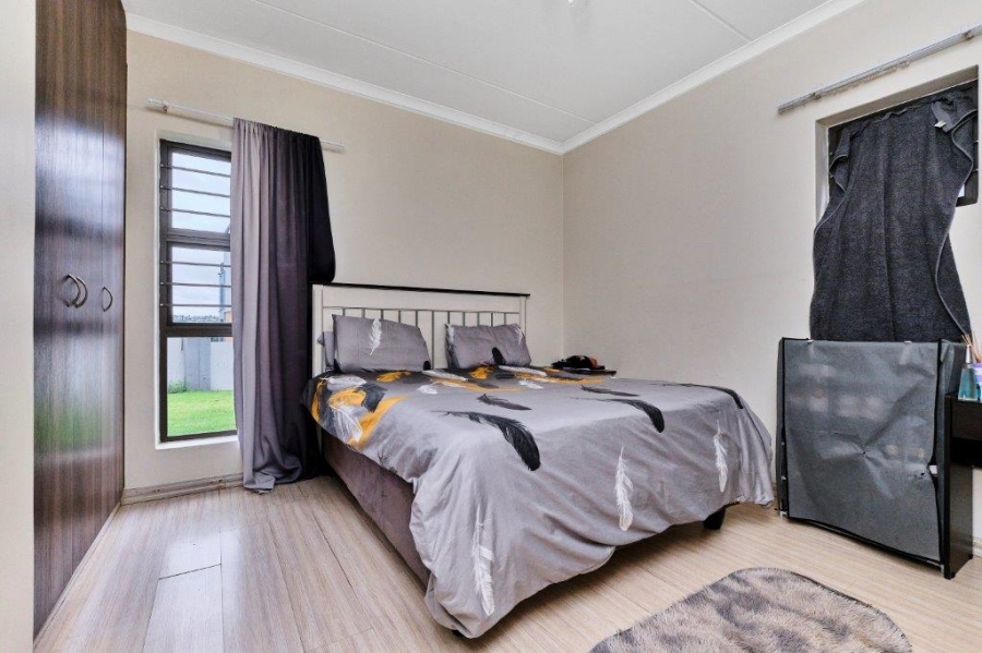 2 Bedroom Property for Sale in Sunninghill Gauteng