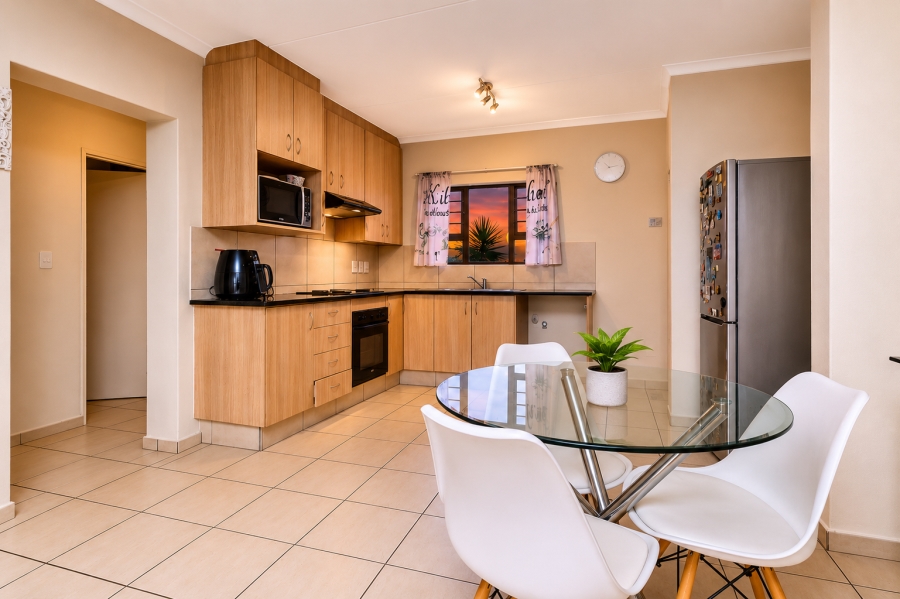 2 Bedroom Property for Sale in Sunninghill Gauteng