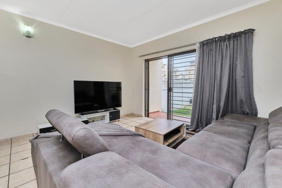 2 Bedroom Property for Sale in Barbeque Downs Gauteng